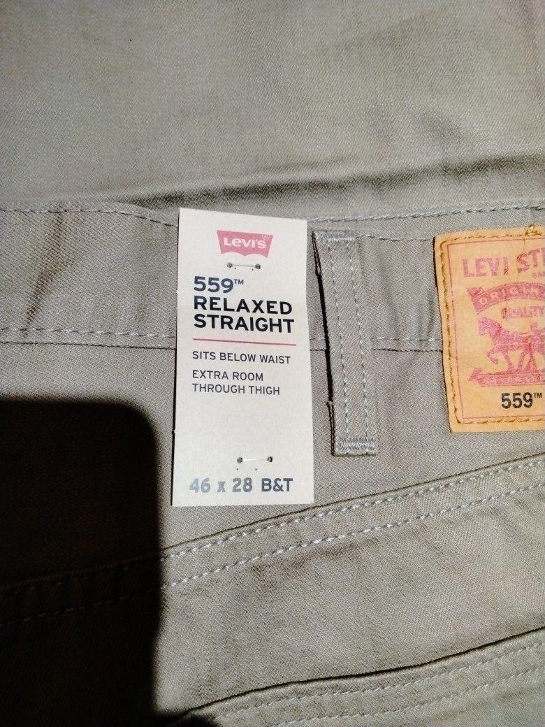 Levi's Size 46 X 26 B&T