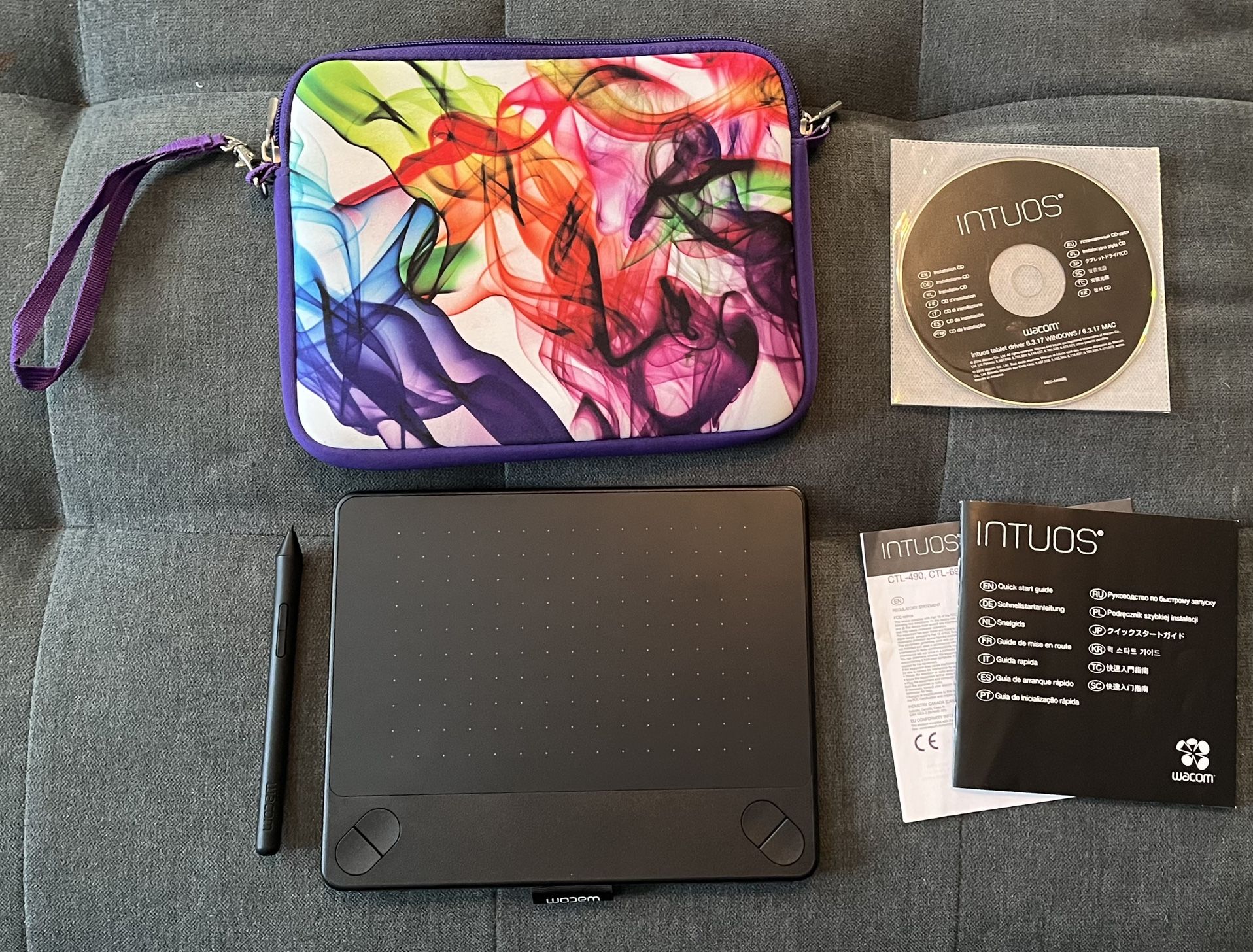 Wacom Intuos Tablet with Pen and Carrying Case