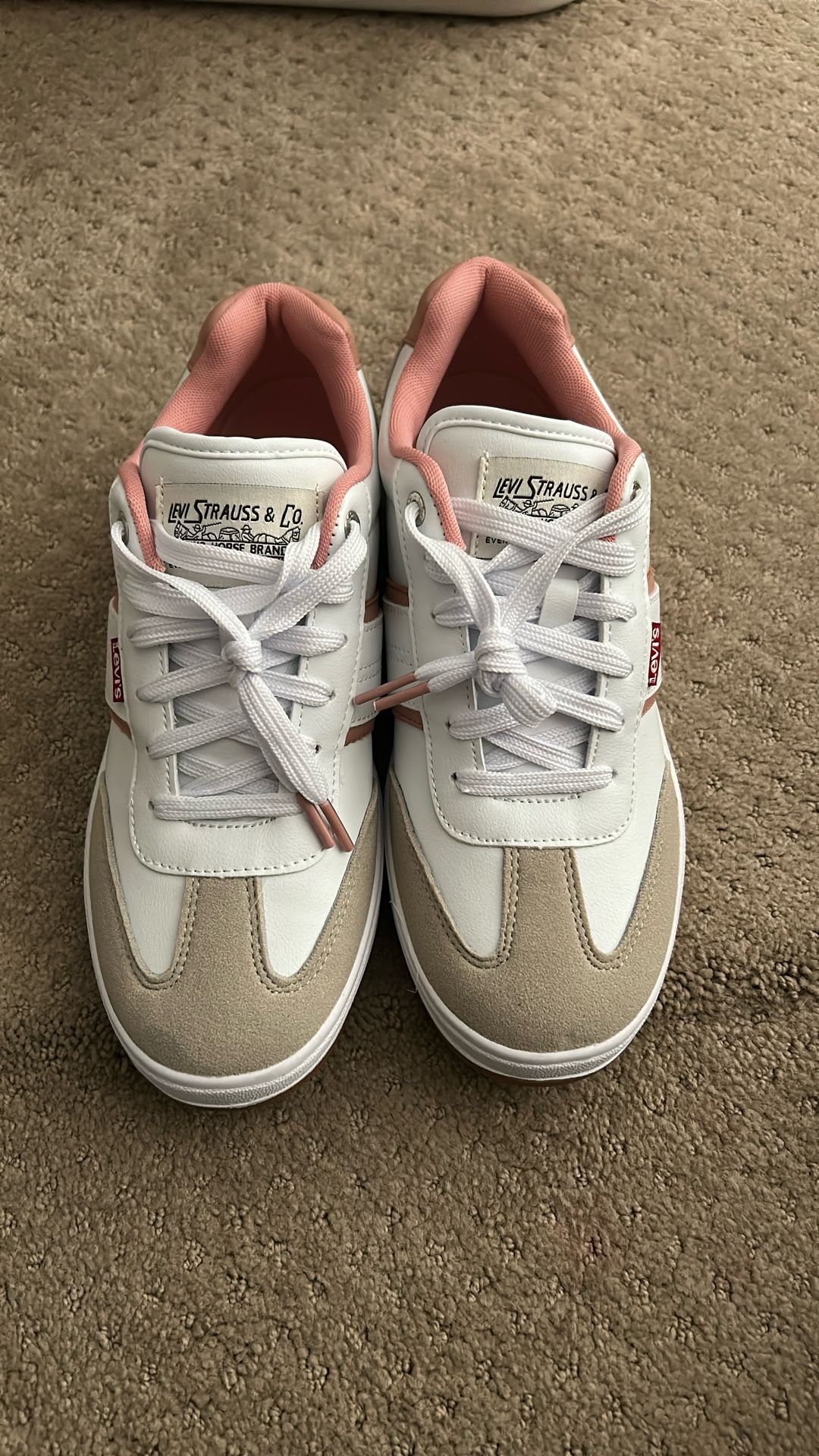 Levi’s Sneaker Woman 8.5
