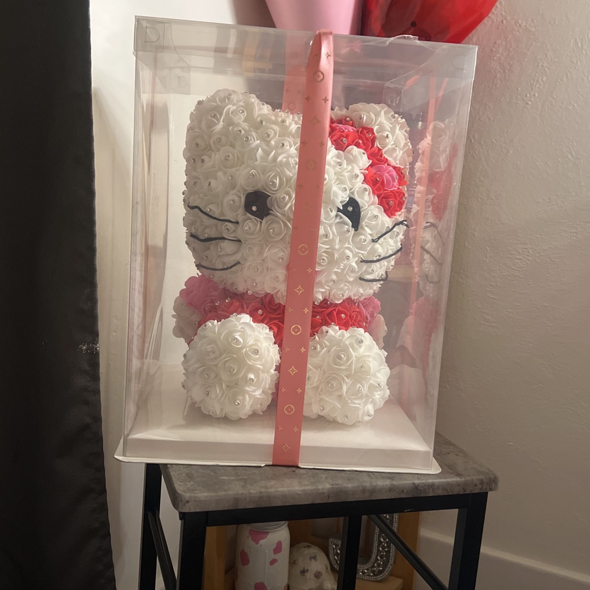 Hello Kitty Forever Flower