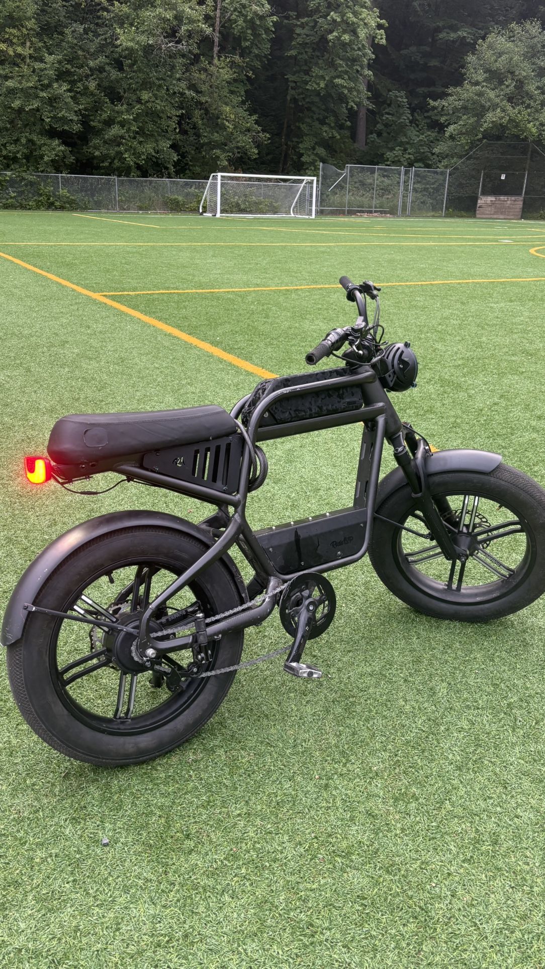 Revv 1 ride 1 up
