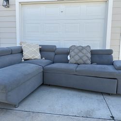 Modern sectional Couch