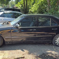 2000 Mercedes Benz E Class 