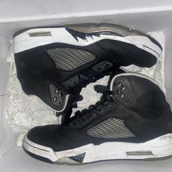 Jordan 5 Moonlight Oreo