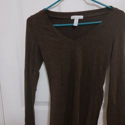 Long Sleeve V Neck Shirt