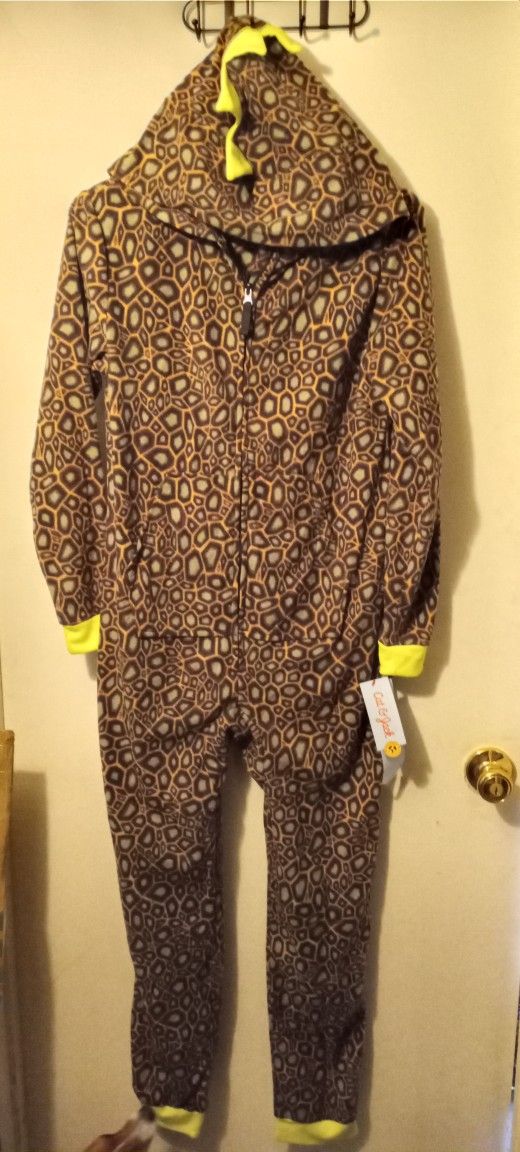 Teen/adult size XL Cat & Jack soft fleece hooded oneself with front pockets