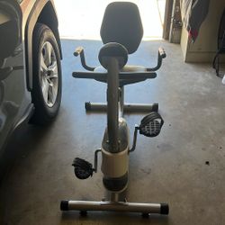 Exercise Bike ! Excellent Condition 