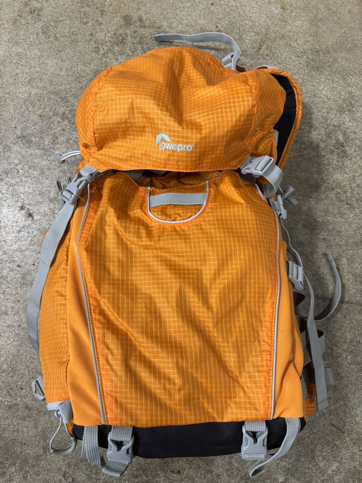Lowepro Photo Sport 200 AW Camera Backpack