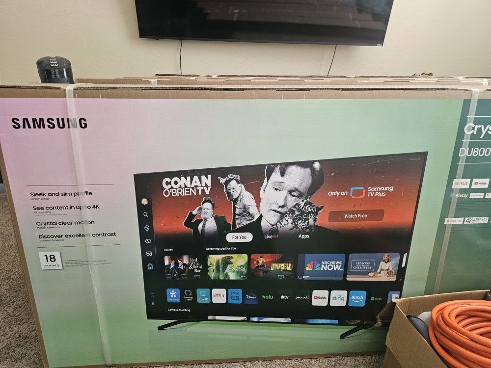 SAMSUNG 65” Class DU8000B Crystal UHD 4K Smart TV UN65DU8000BXZA 2024