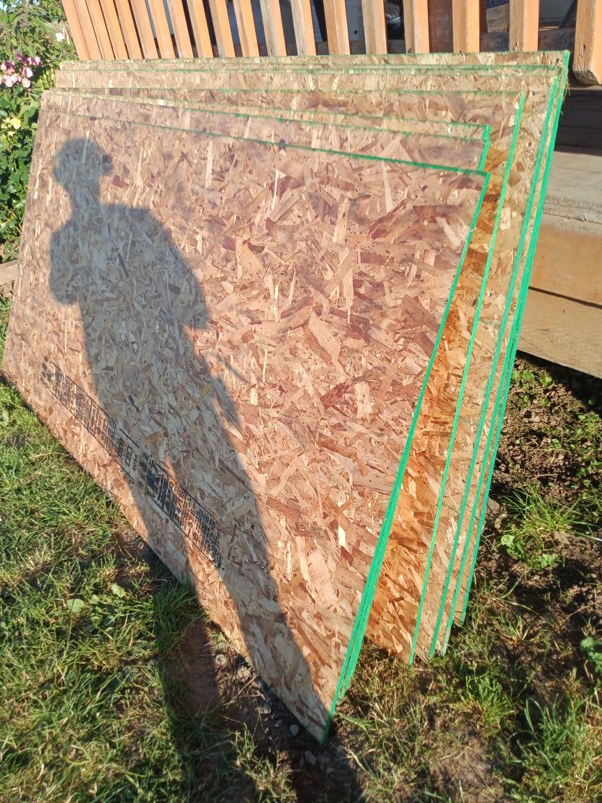 Plywood