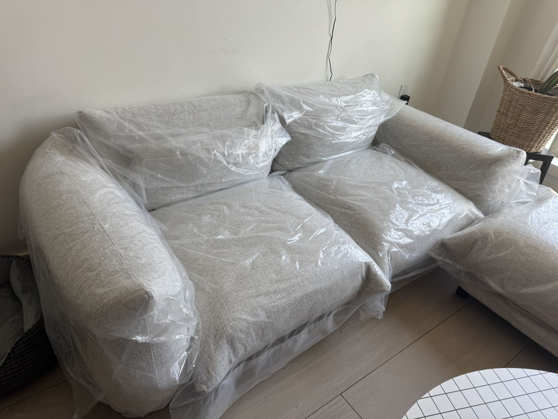 MOVING SALE