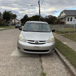 2007 Toyota Sienna
