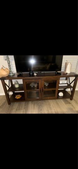 Walker Edison Rustic Oak TV Stand
