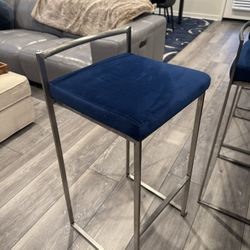 4 Contemporary Bar stools
