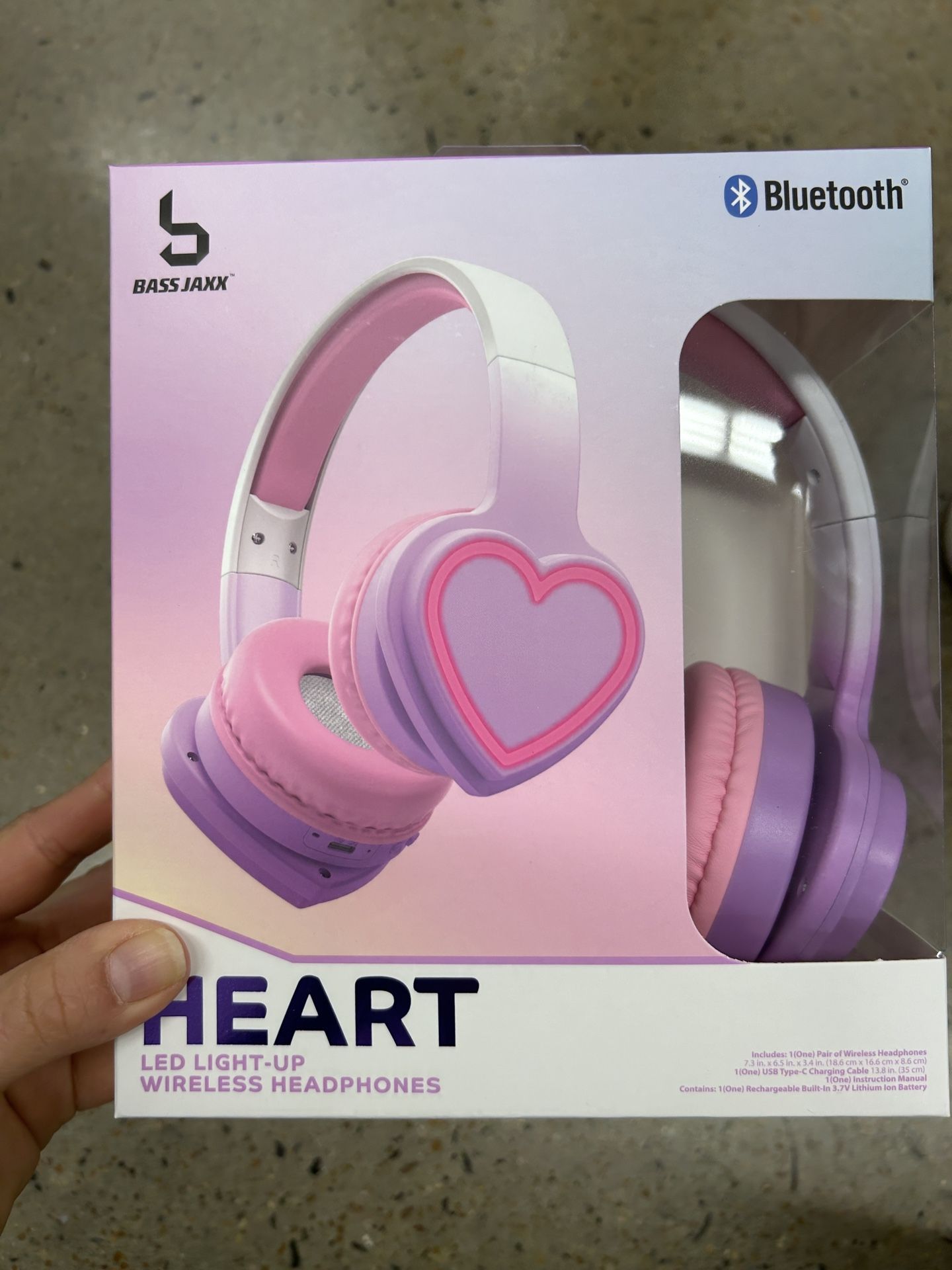 NWT Heart LED light up wireless Bluetooth headphones