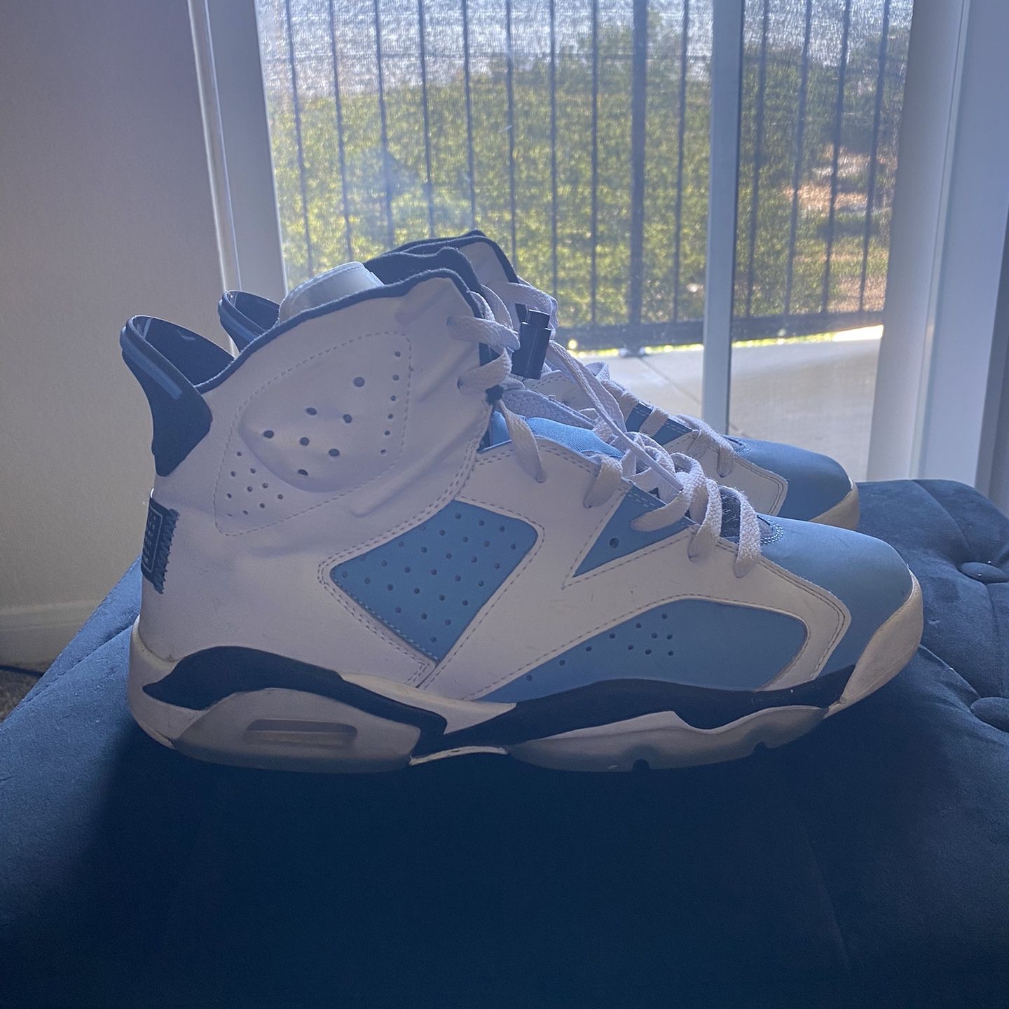 Jordan 6 Retro 