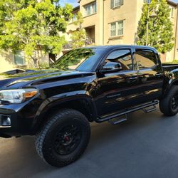 2017 Toyota Tacoma