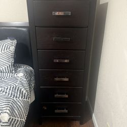 Crate And Barrel, Tall Bedroom Dresser