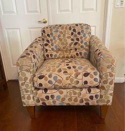 La-Z-Boy 2015 Nolita Stationary Side/Occasional Chair Custom Upholstery
