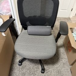 Ergonomic chair
