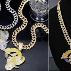 LA Rams Football Iced Chain 24" Or 20". MANY TEAMS AVAILABLE Sold Separately SHIPPING AVAILABLE