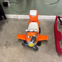 Disney Dusty Plane Activity Ride On