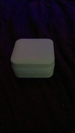Travel jewelry box