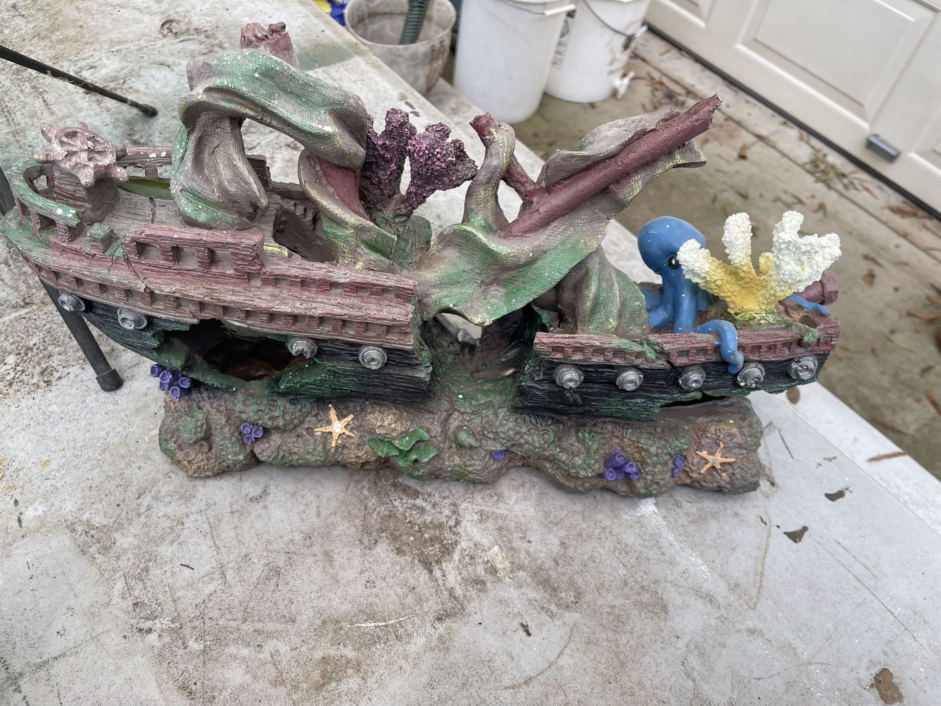 Fish Tank Decoration