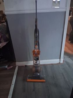 Dyson Vacuum