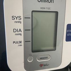 Omron Blood 🩸 Presión Monitor