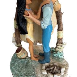 Vintage 1995 Enesco Corp Disney Pocahontas & John “Colors Of The Wind” Music Box