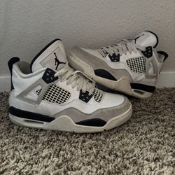 Air Jordan’s Military Black