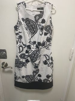 Ronni Nicole Black and White Sheath Dress Sleeveless Scoop Neck, Size 6, EUC