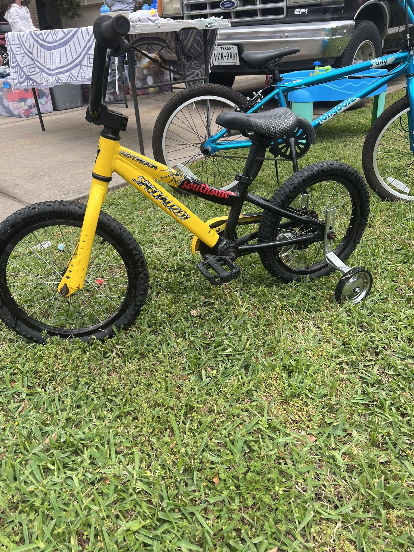 Kids Bike With Training Wheels