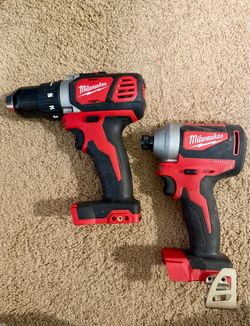 Milwaukee M18 Drill and Brushless Impact Driver Set