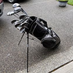 Around 2 Sets Of Golf Clubs (make Offer) 