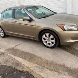2009 Honda Accord Con 128 Millas