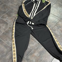 Gucci Jogging Suit 