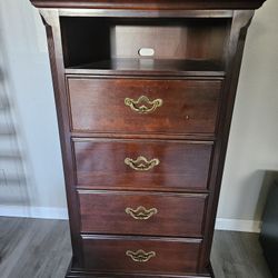 Teakwood VERTICAL Dresser