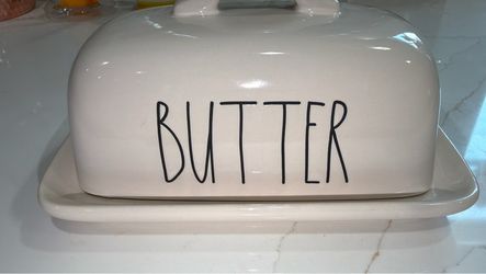 Rae Dunn Butter dish