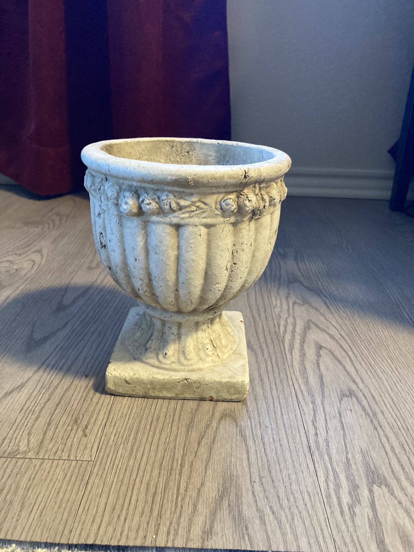 Greek/Roman Gothic Ceramic Decor