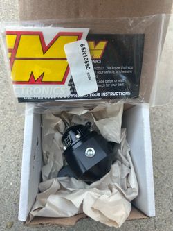 AEM fuel pressure regulator (New)