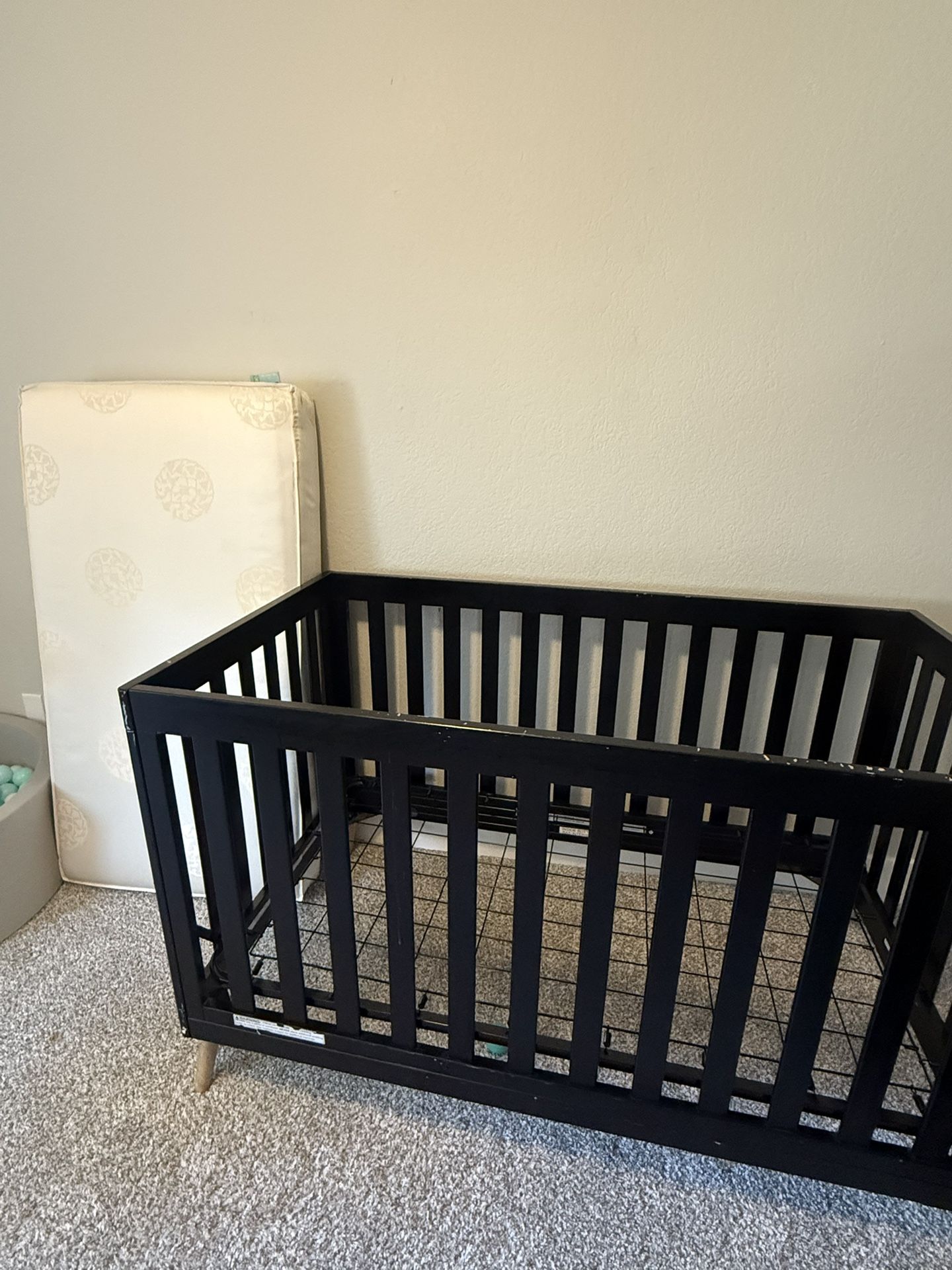 Delta Children’s Crib and Sealy Crib Mattress