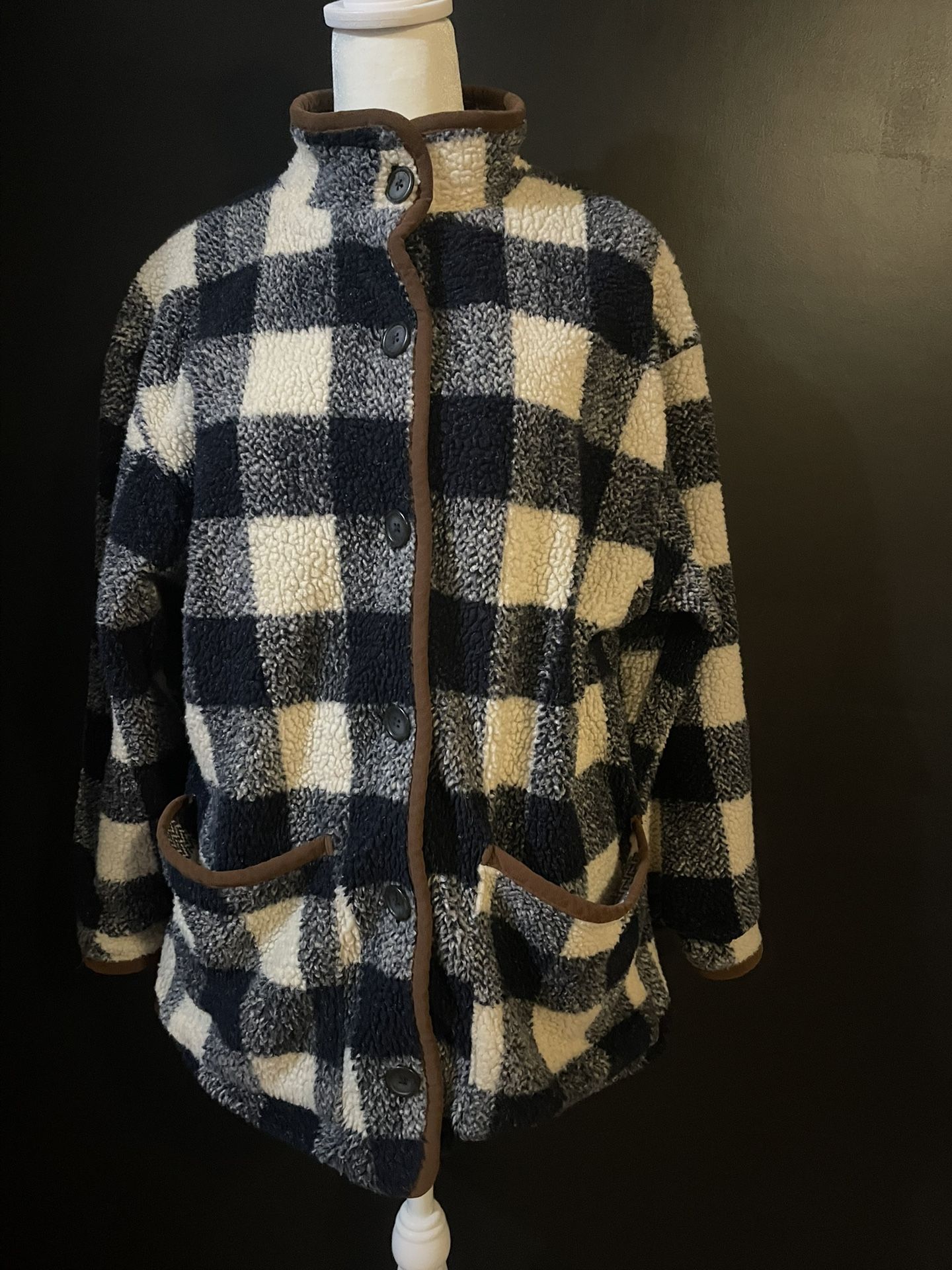 Liz & Co Liz Claiborne Buffalo Check Sherpa Fleece JacketCoat Button Front Lined
