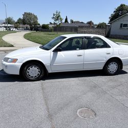 1999 Toyota Camry