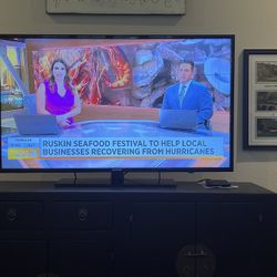 Samsung 50 Inch Smart TV 4K “One of The Best They Make”