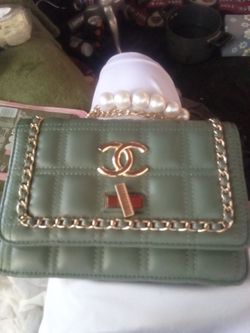 Chanel purse