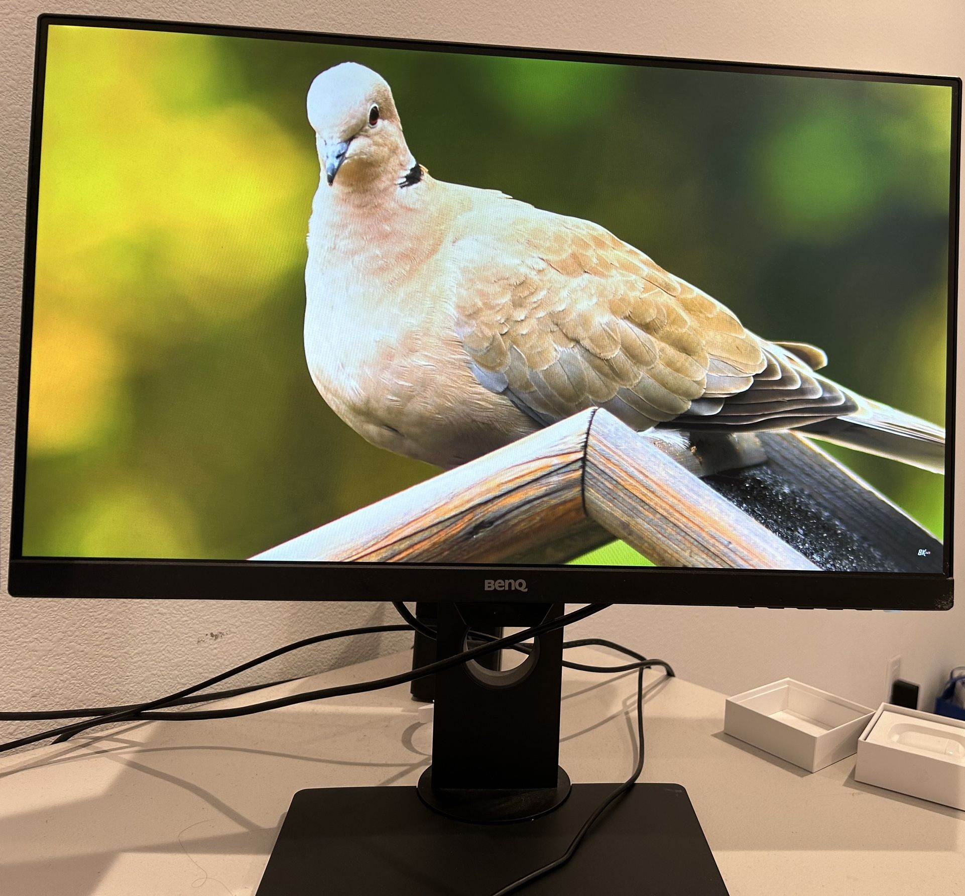 BENQ 24 INCH EYE CARE ADJUSTABLE HEIGHT MONITOR
