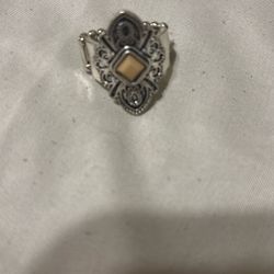Ring