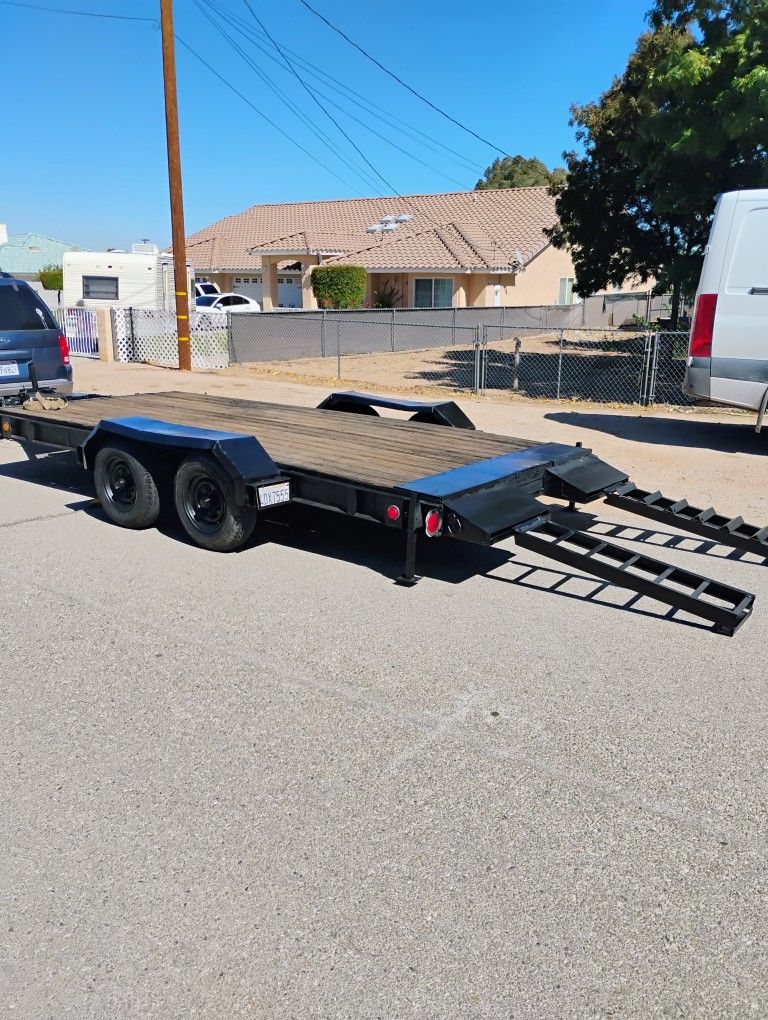 Heavy Equipment Dovetail Trailer 